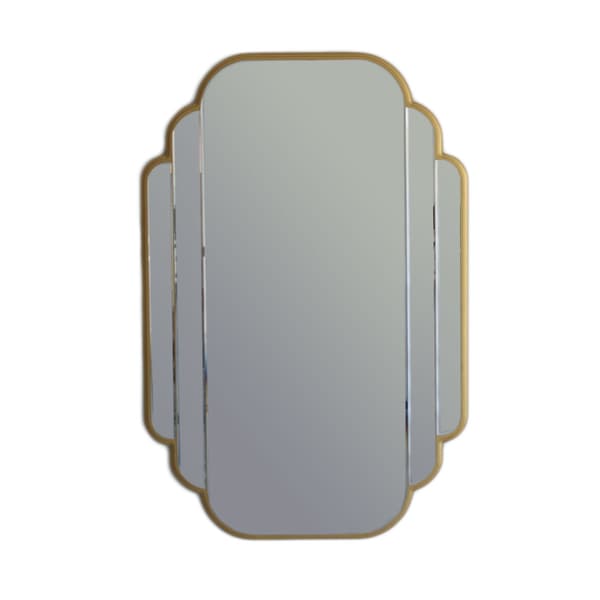 Marnie Mirror, Mirror