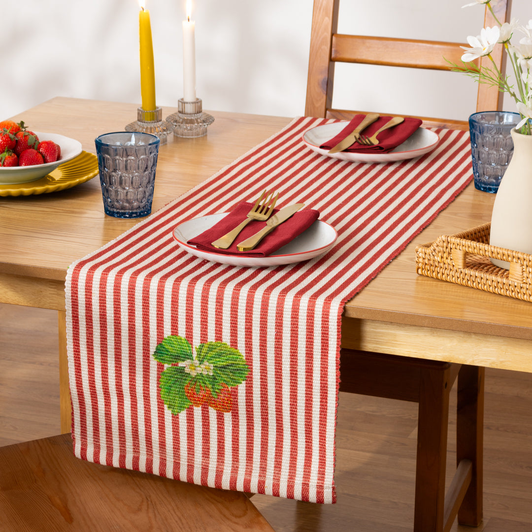 STRAWBERRY STRIPES 180X35 TABLE RUNNER CANDY CANE