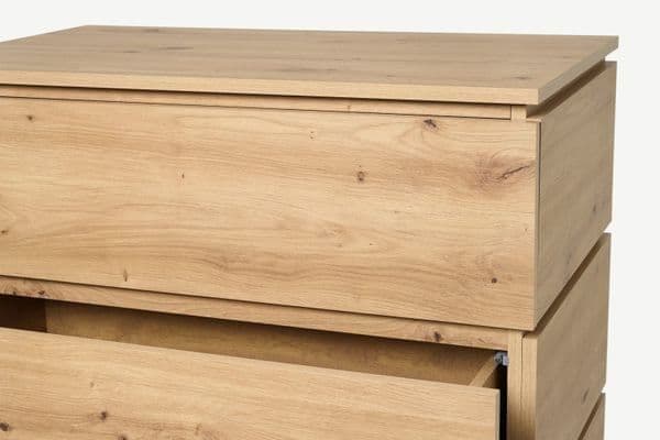Daisy Artisan Oak Effect 4 Drawer Chest