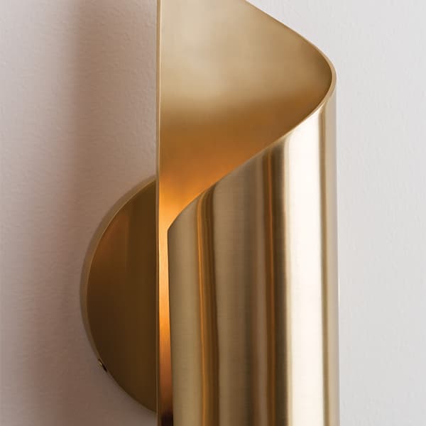 Evie Wall Light Brass, Wall Light, Aged Brass - Andrew Martin