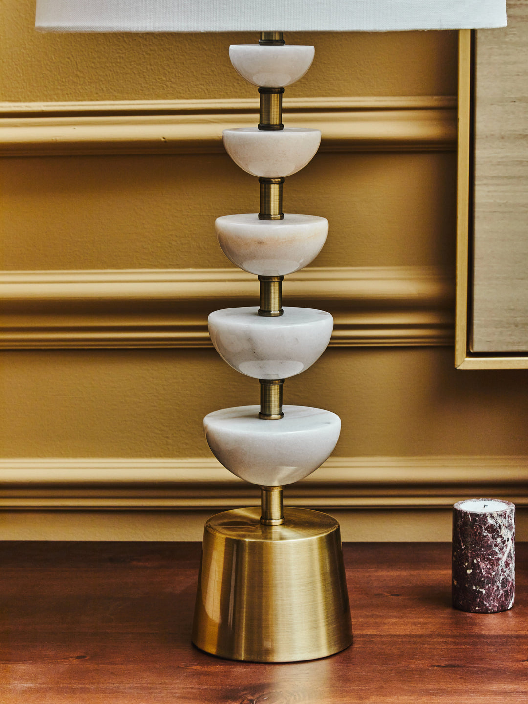 Sparky White Table Lamp