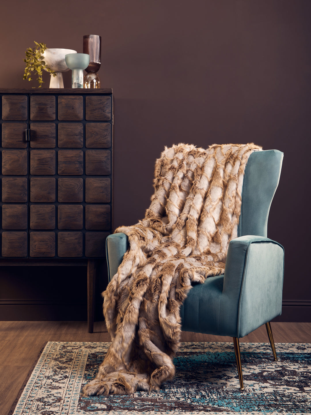 Dove Lamina Grey And Natural Fur Throw