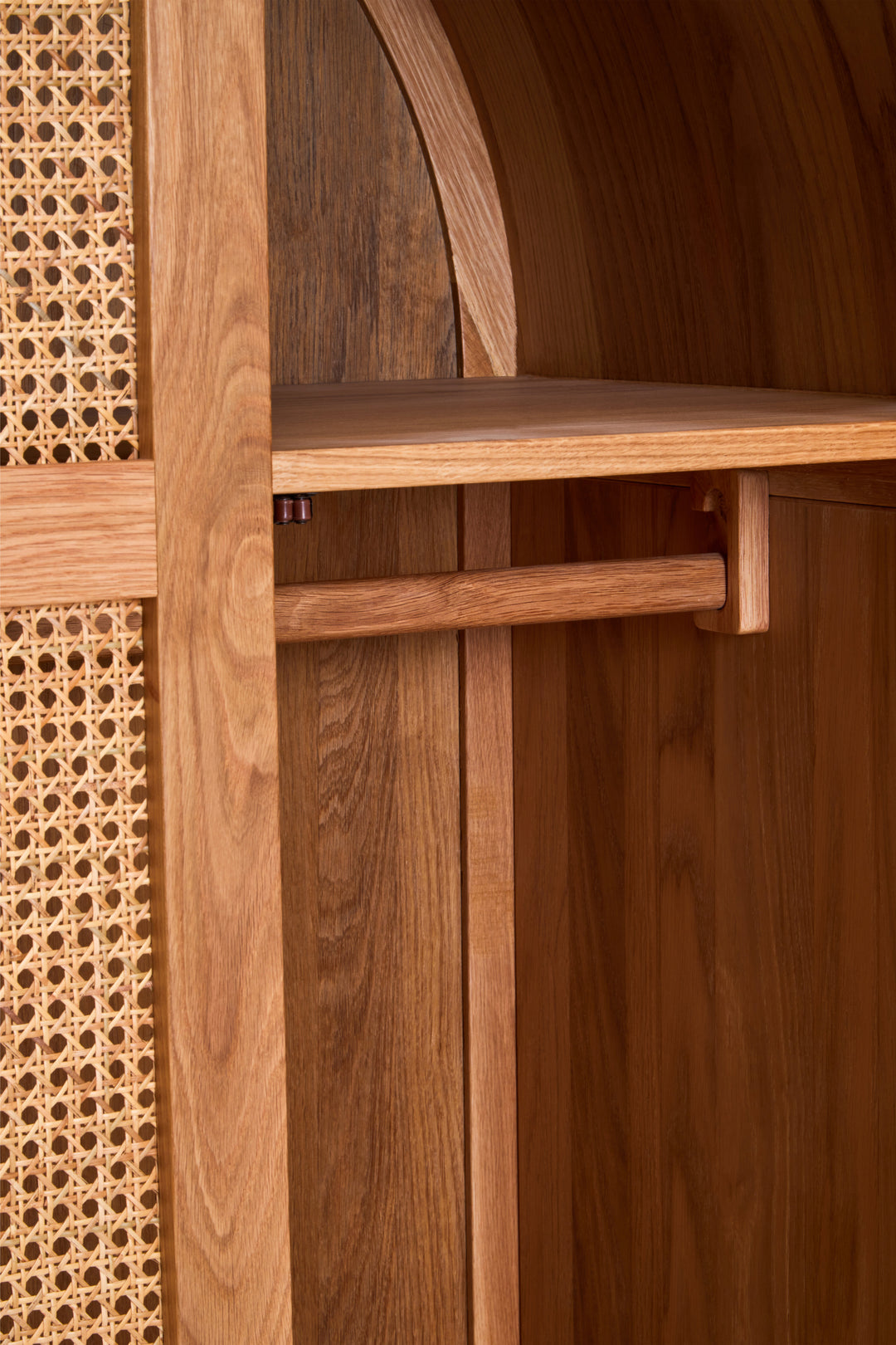 Pigeon 2 Door Natural Rattan And Oak Cabinet