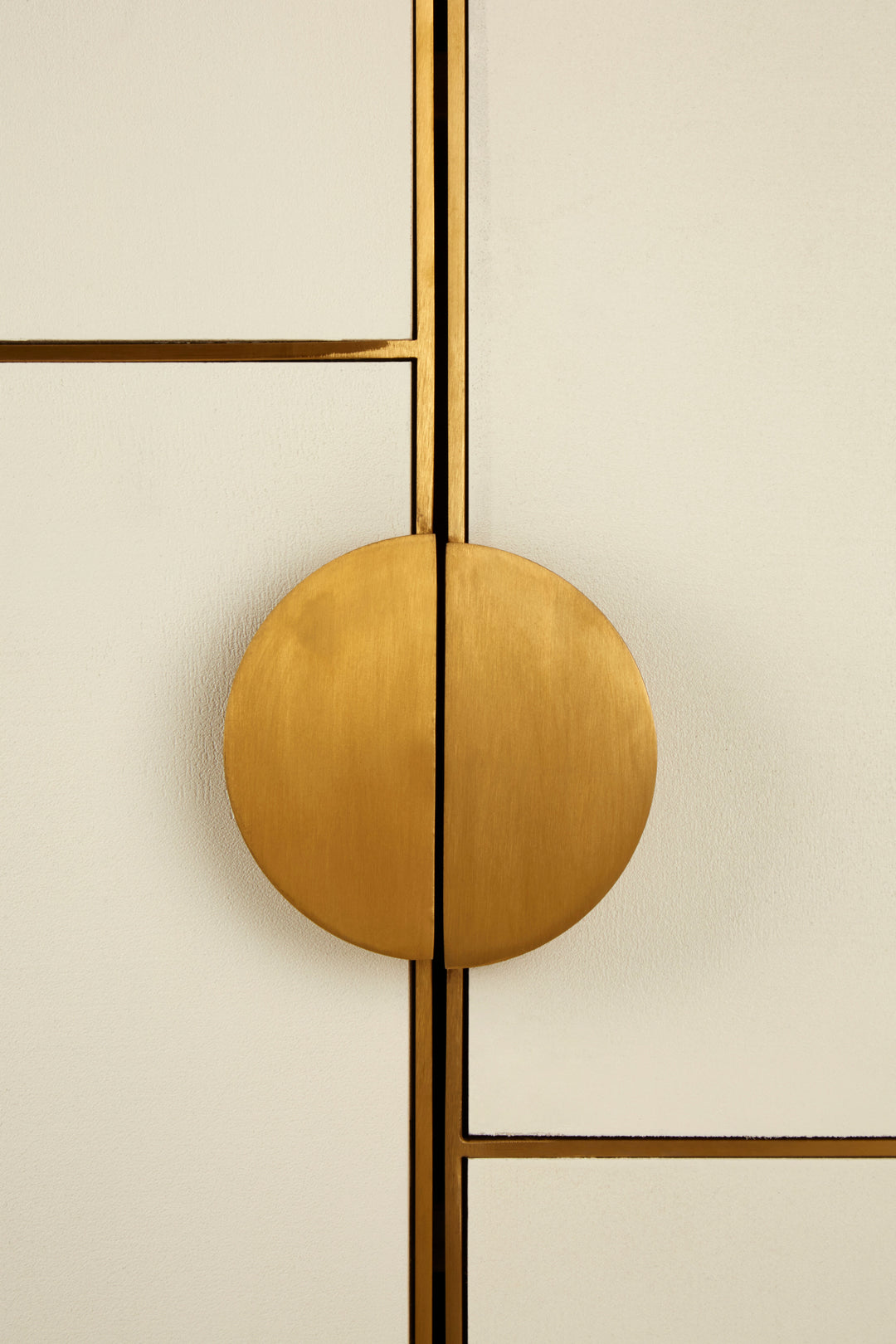 Wren Cabinet