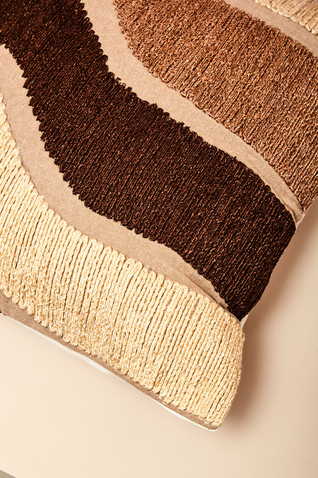 Dove Natural Tonal Cushion