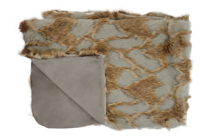Dove Lamina Grey And Natural Fur Throw