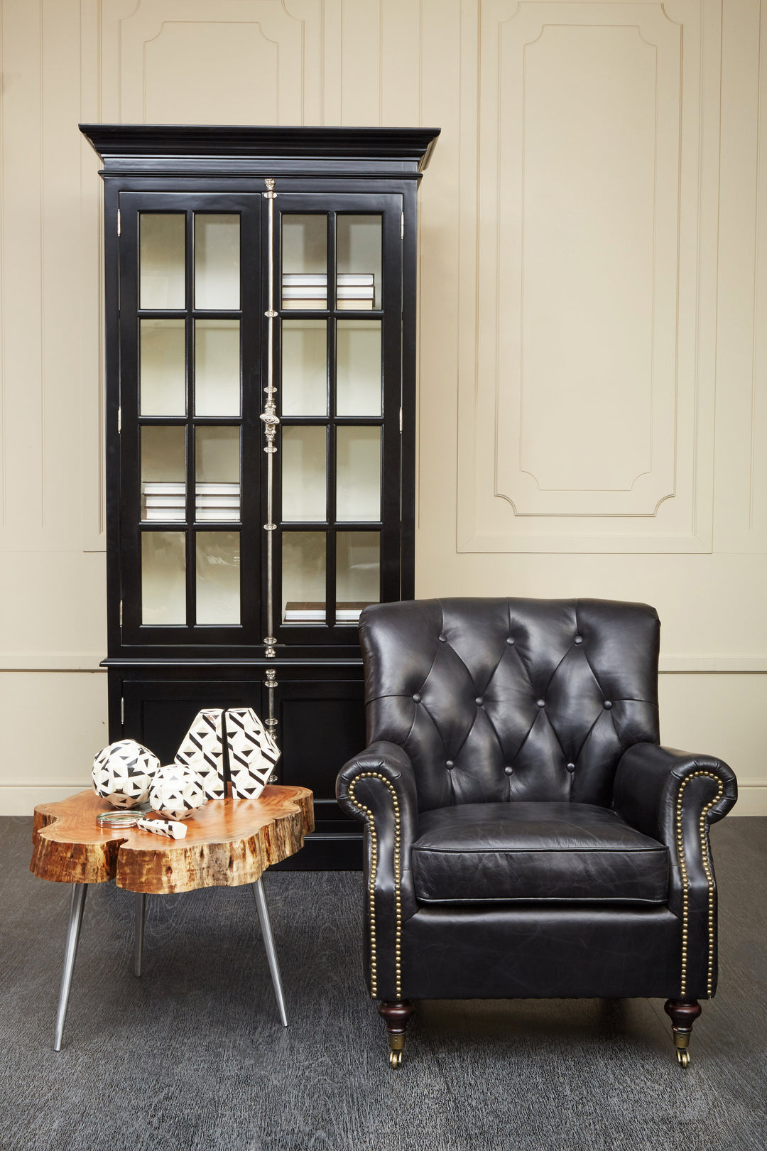 Kingfisher Black Cabinet