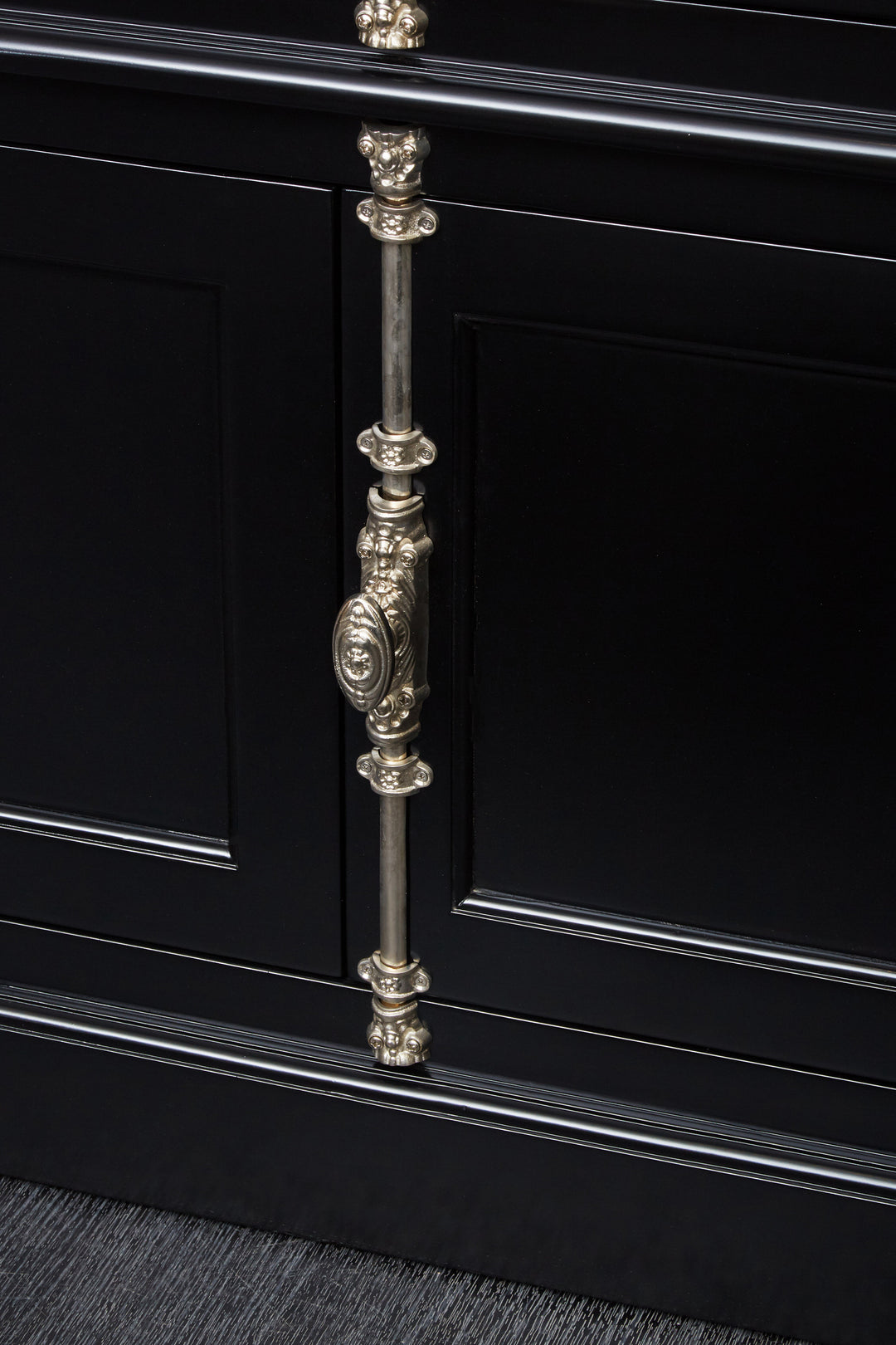 Kingfisher Black Cabinet