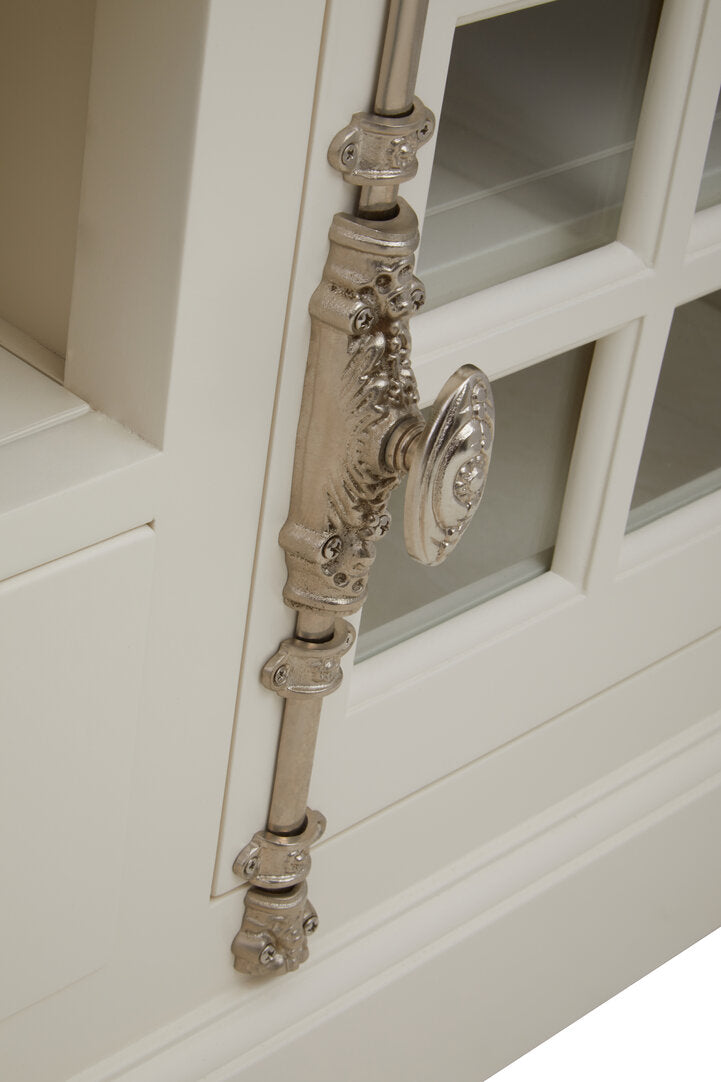 Kingfisher Mahogony Media Unit.