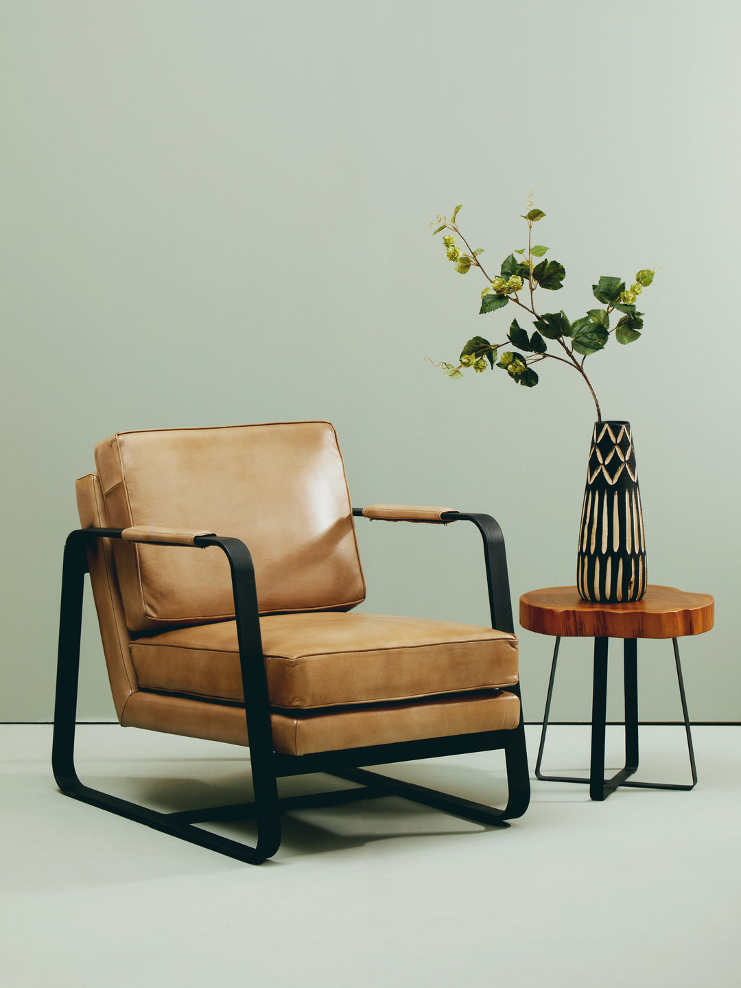 Oscar Side Table.