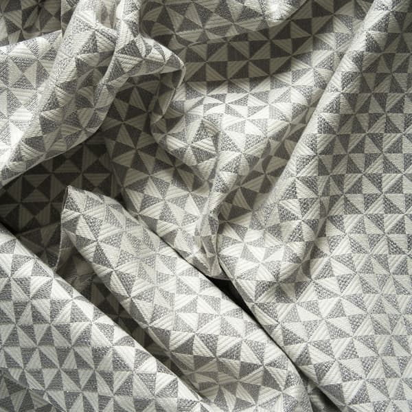Bruton Cloud, Cig And Match, Fabric - Andrew Martin