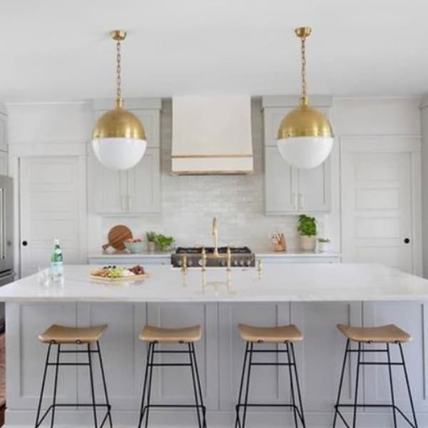 Hicks Pendant  Brass, Pendant Light, Large, Hand-Rubbed Antique Brass - Andrew Martin