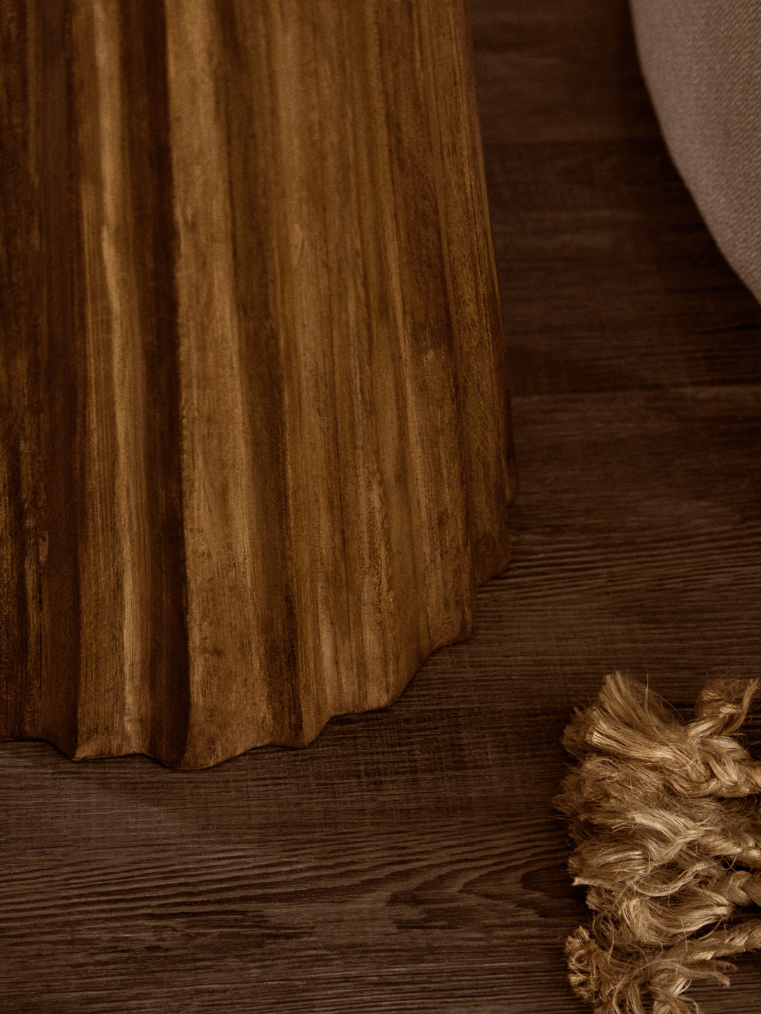 Cuckoo Natural Mango Wood Carved Ridge Side Table