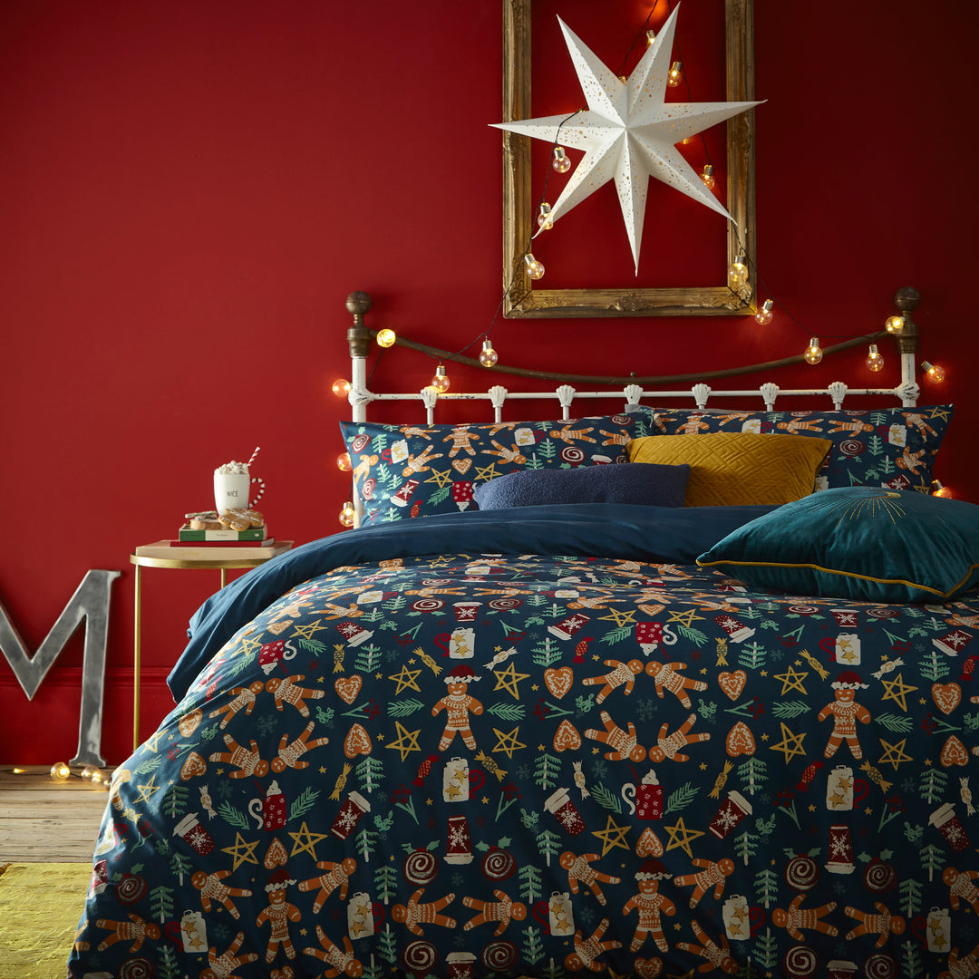 703yuletide Treats Toddler Duvet Set Navy