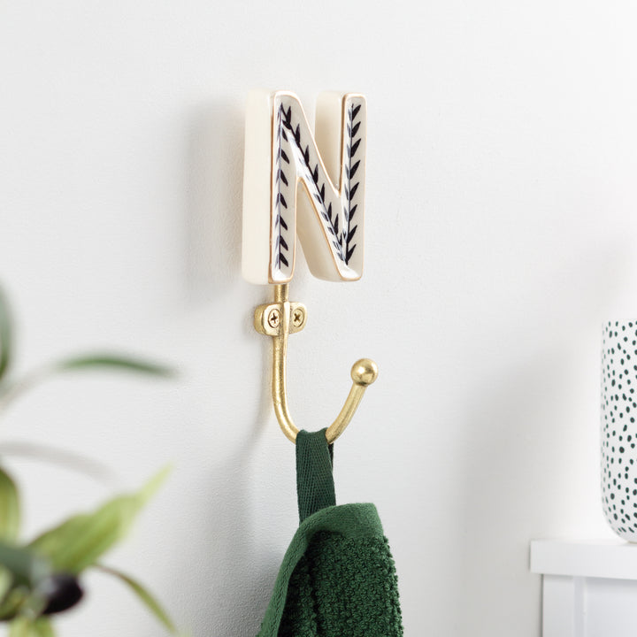 770 Alphabet N Set Of 1 Wall Hook Ivory/Black
