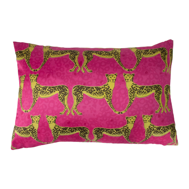 LYNX 40X60 CUSHION CASE FUCHSIA