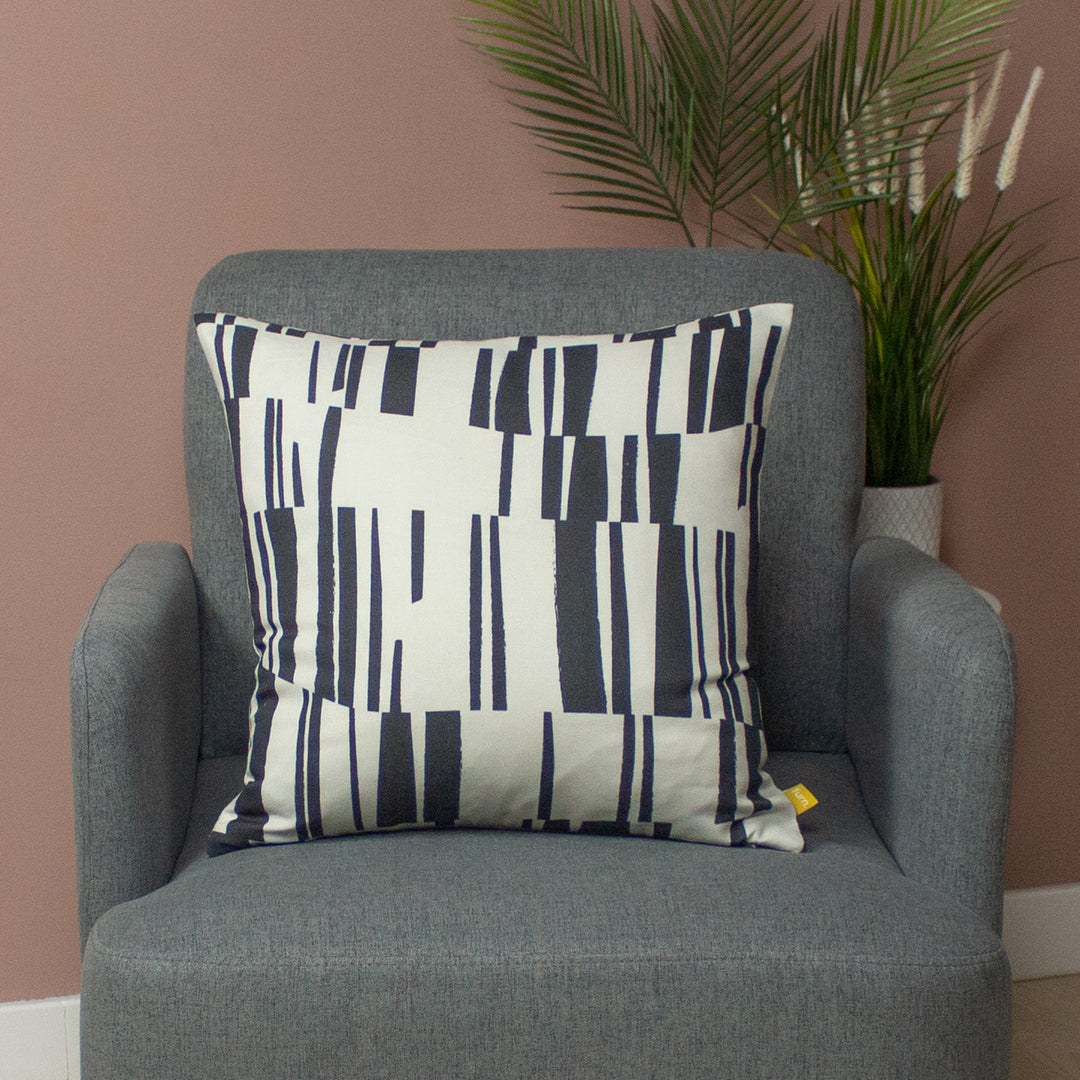 ADDA 43X43 CUSHION CASE MULTI