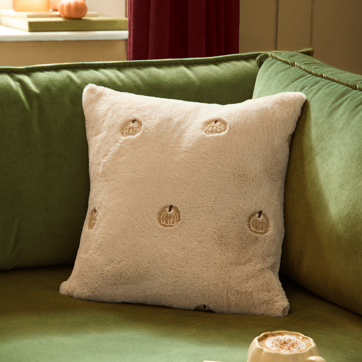 Autumn Pumpkins 45x45 Cushion Case Natural
