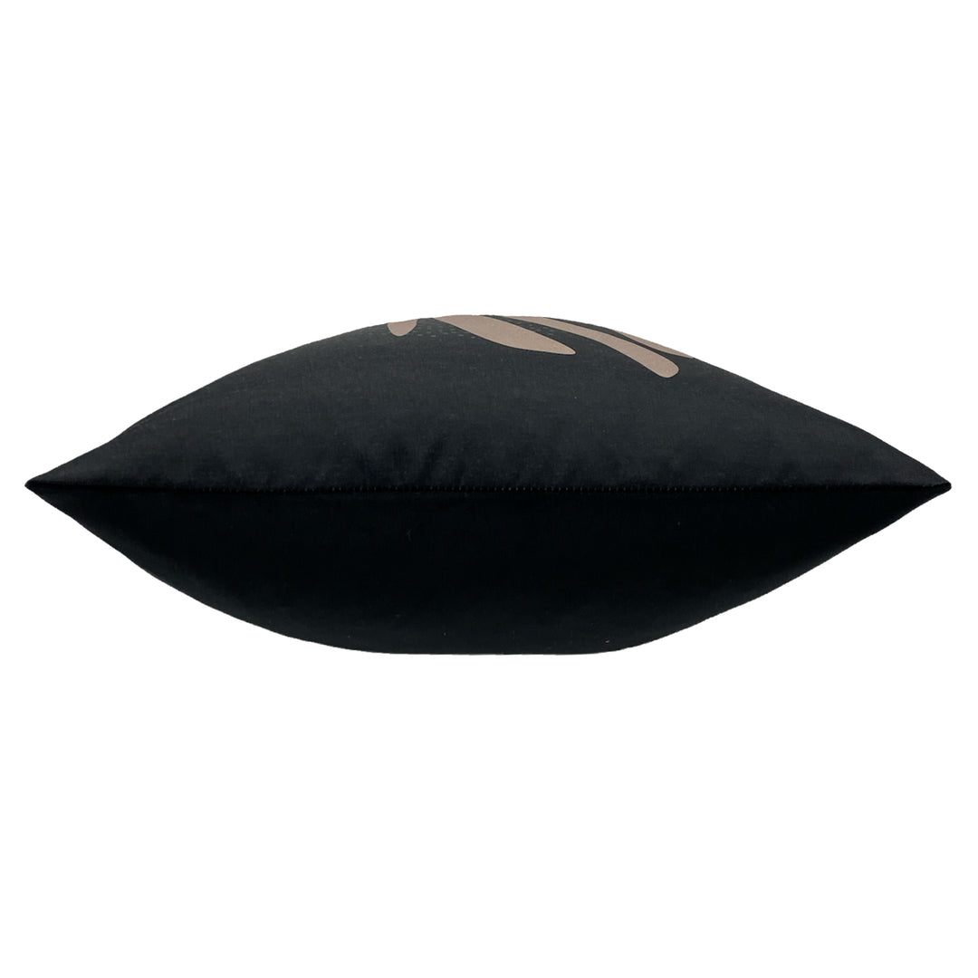 AURORA 43X43 CUSHION CASE BLUSH/BLACK