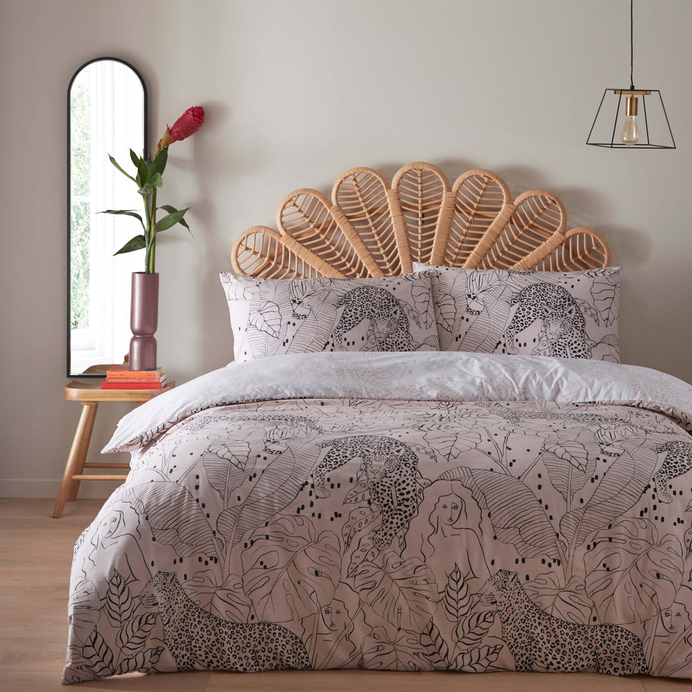 Aurora Super King Duvet Set Blush - image 2