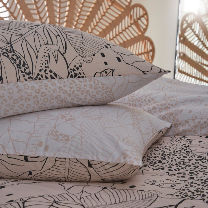 Aurora Super King Duvet Set Blush - image 4