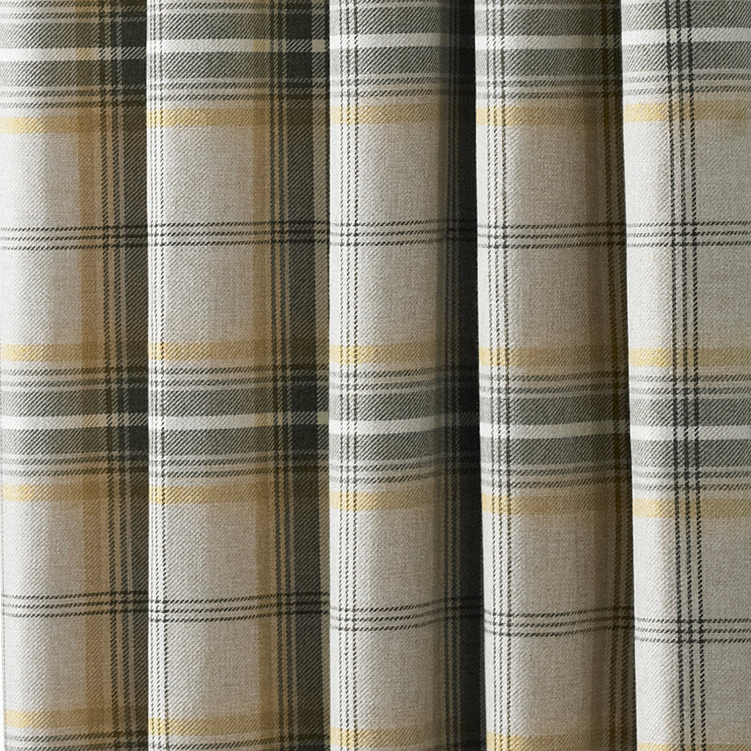 AVIEMORE 168X137 R/T RMC OCHRE