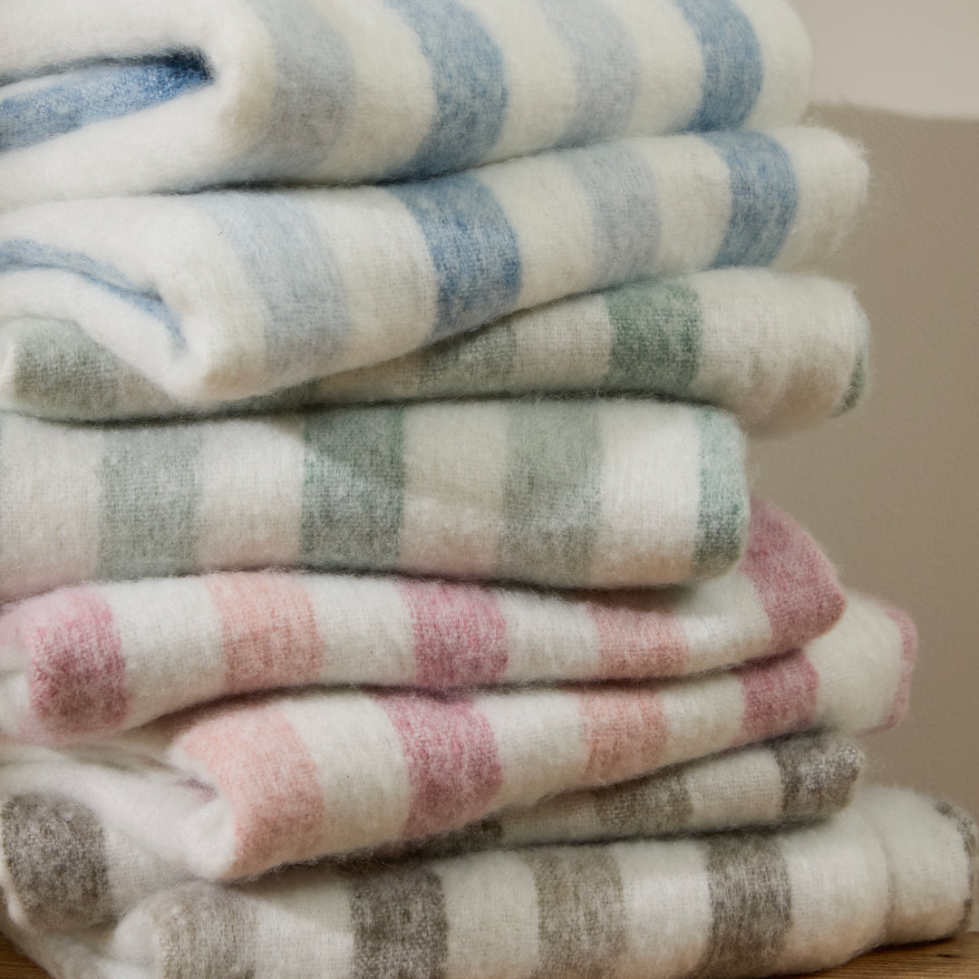 Beechwood 140x180 Throw Moorland Green - image 5