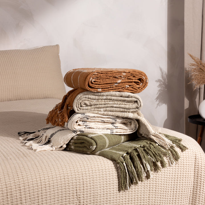 Beni 130x180 Throw Natural/Black - image 4