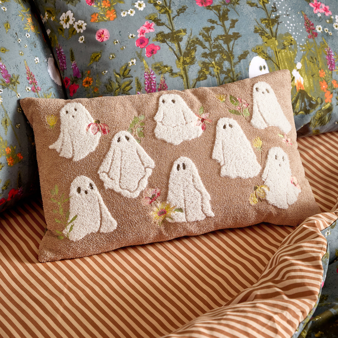 Bootanical Ghost 30x50 Cushion Case Natural
