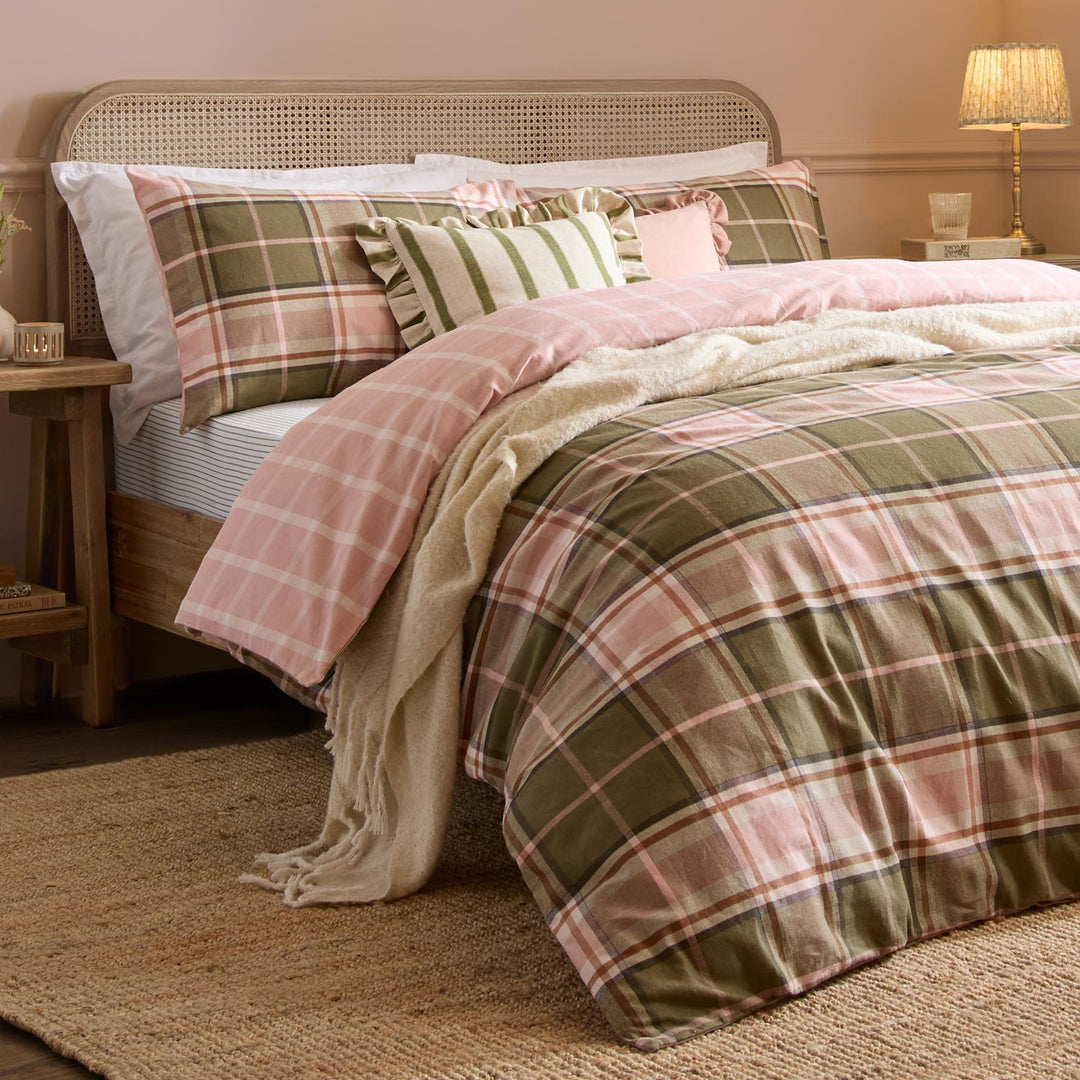 Braemar Check King Duvet Set Pink & Green - image 3