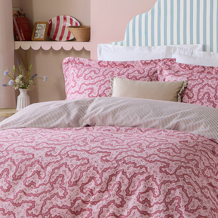 Brianna Super King Duvet Set Cherry - image 3