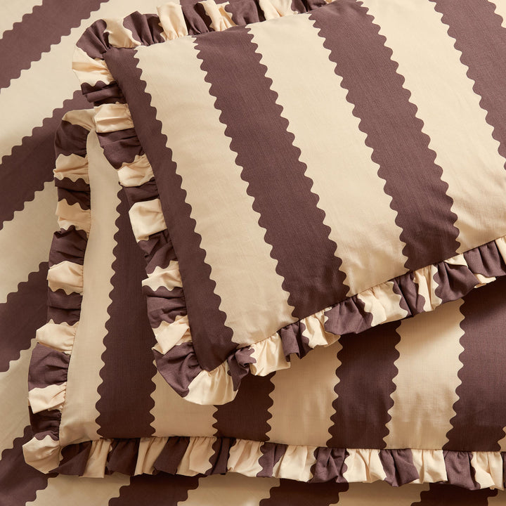Birdie Stripe Pillowcase Pairs Buttermilk/Chocolate
