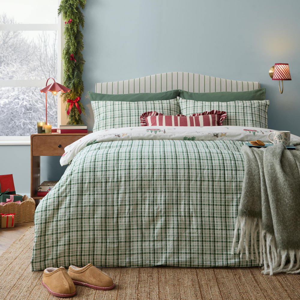 Christmas Tree Lane Double Duvet Set Natural/Sage - image 2