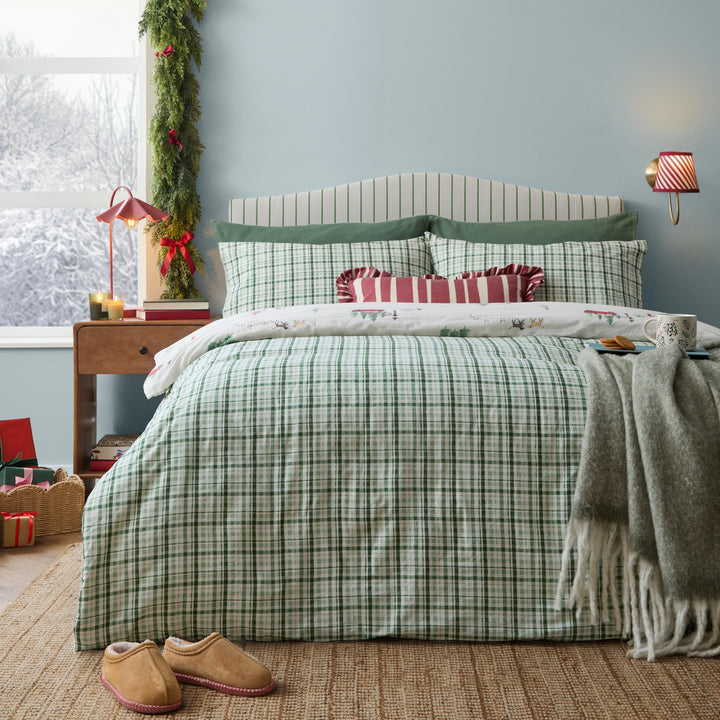 Christmas Tree Lane Double Duvet Set Natural/Sage - image 2