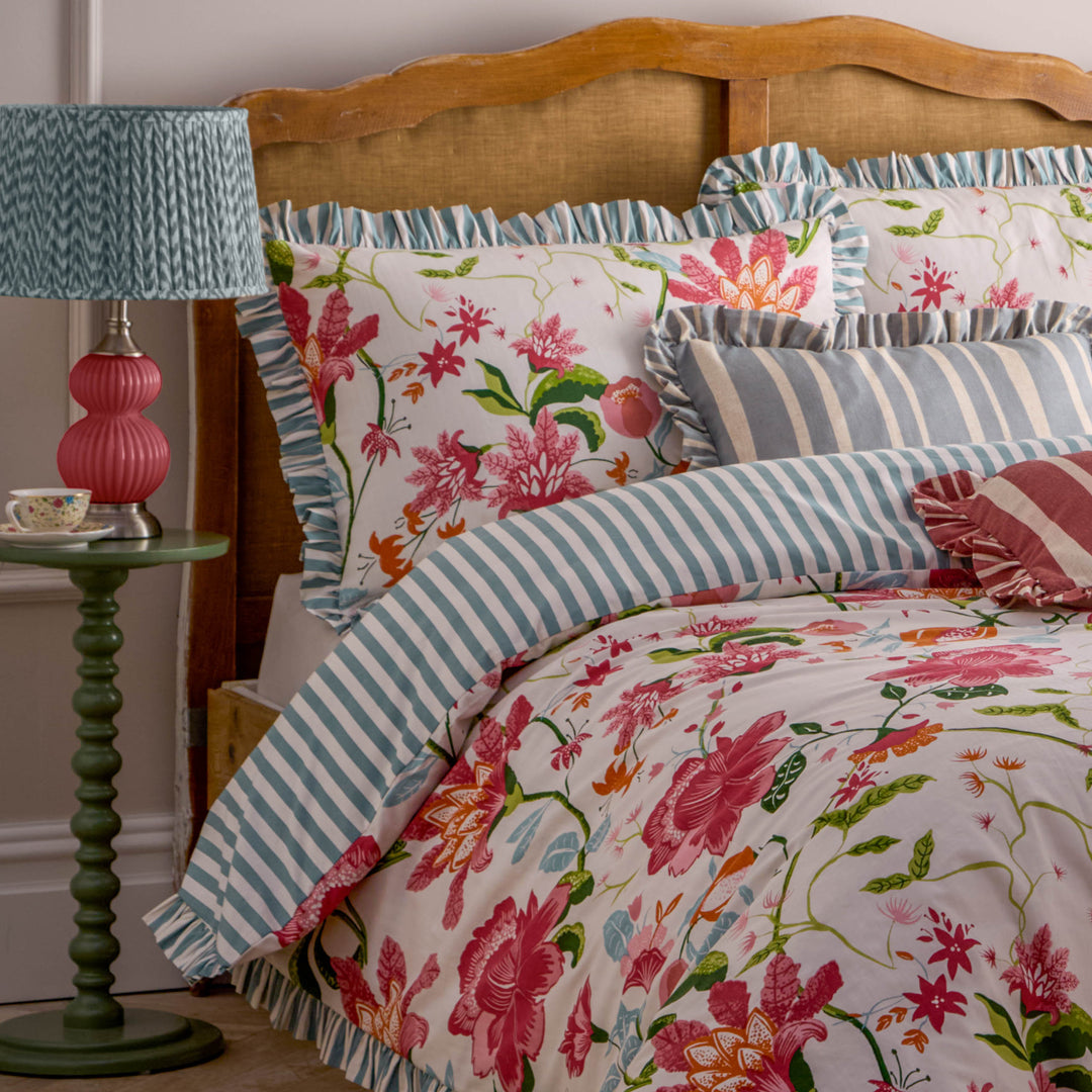 Claudia Super King Duvet Set Multi - image 3