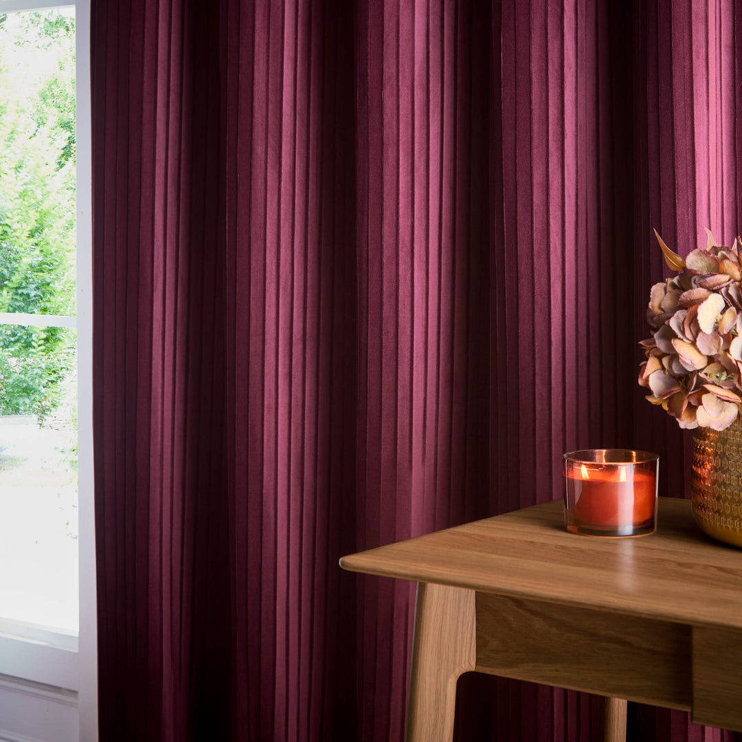 CORINTHIAN 228X137 EYELET CURTAINS MERLOT