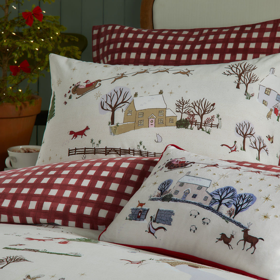 COTSWOLDS CHRISTMAS DOUBLE DUVET SET CREAM/BURGUNDY