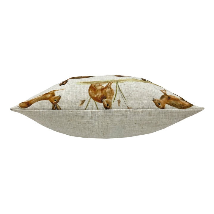 COUNTRY RUNNING HARES 43X43 CUSHION CASE MULTI