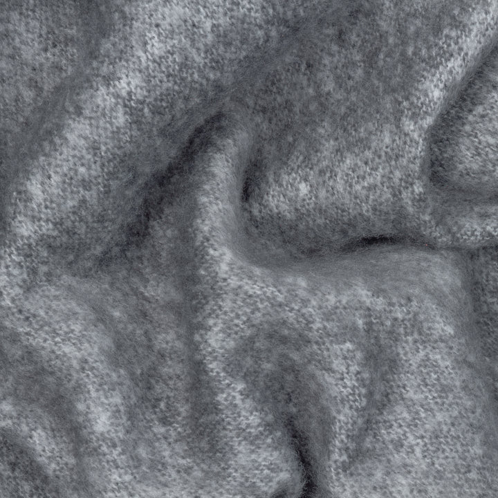Cozy 140x180 Throw Charcoal - image 4