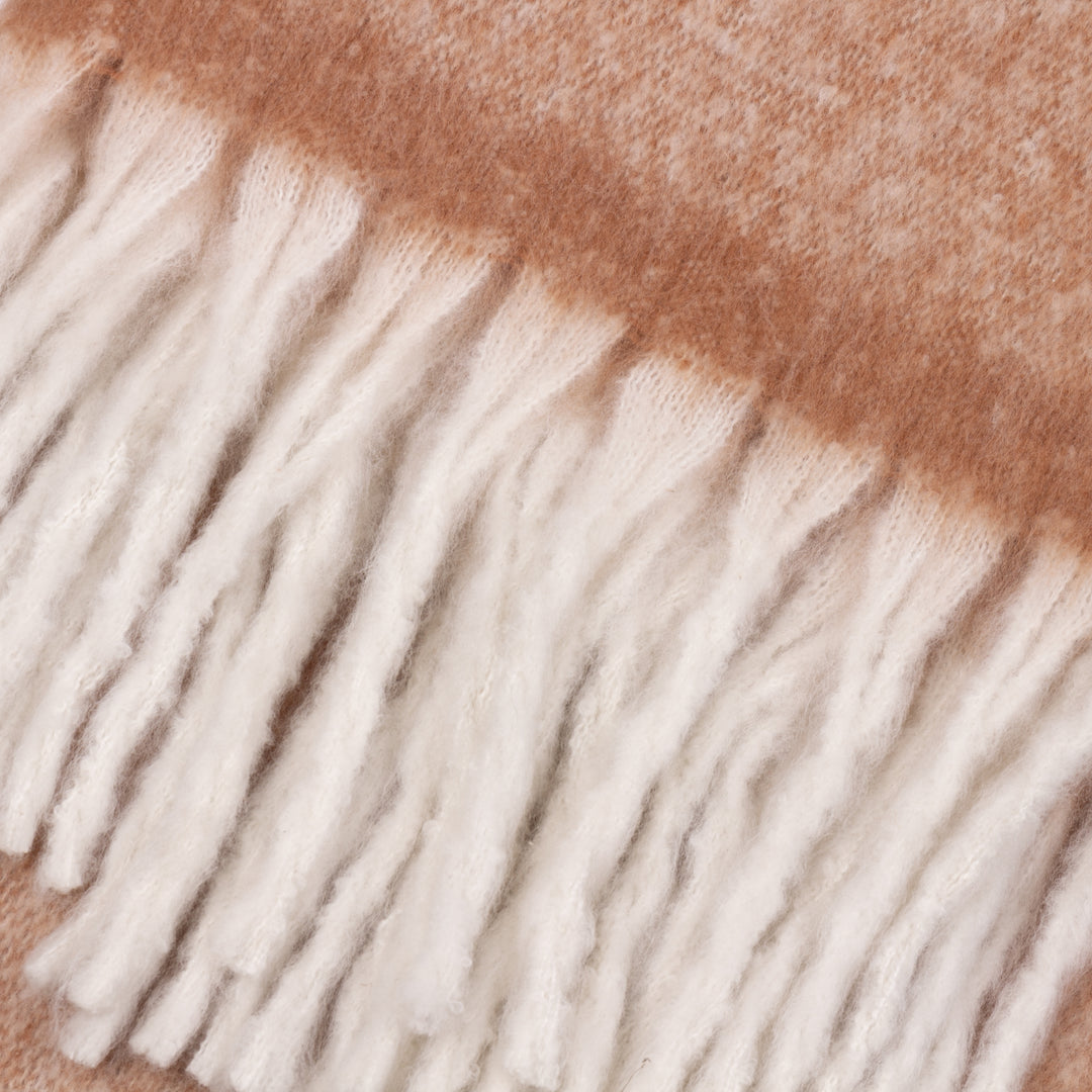 Cozy 140x180 Throw Rust - image 3