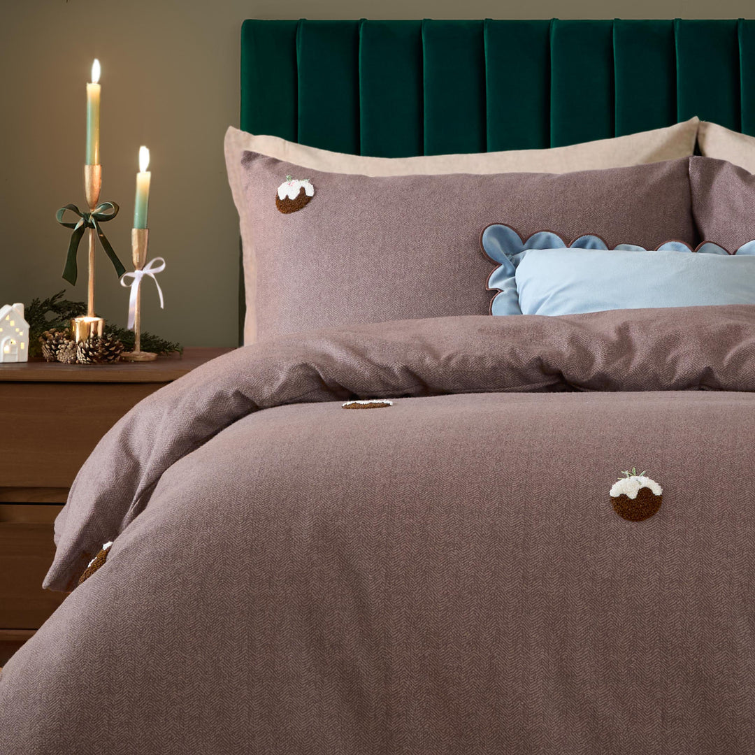 Christmas Puddings Tufted King Duvet Set Chocolate - image 3