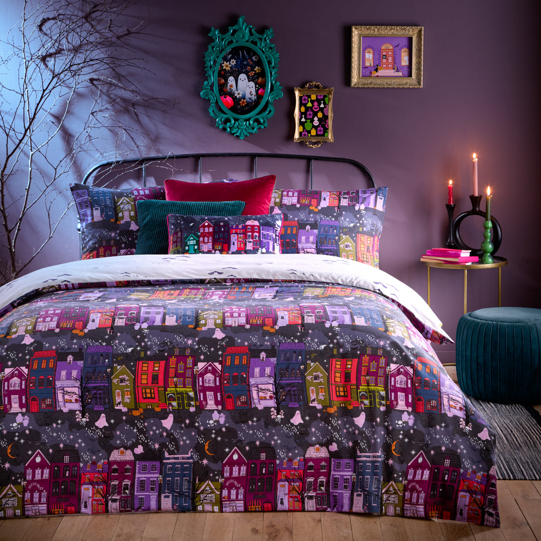 Creepy Town Super King Duvet Set Charcoal
