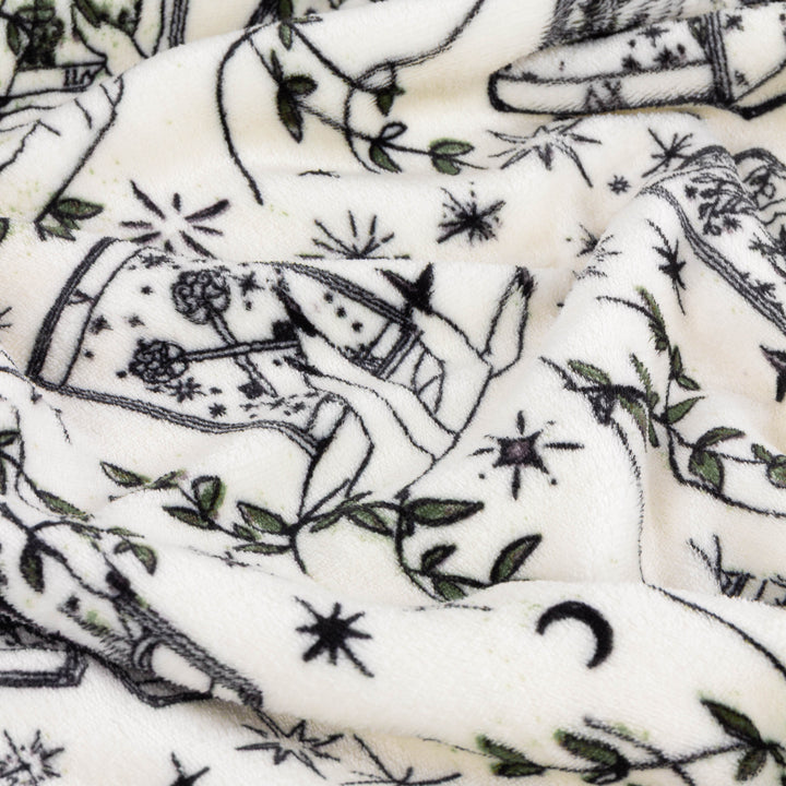 Celestial Stories 130x180 Sherpa Throw Green - image 5