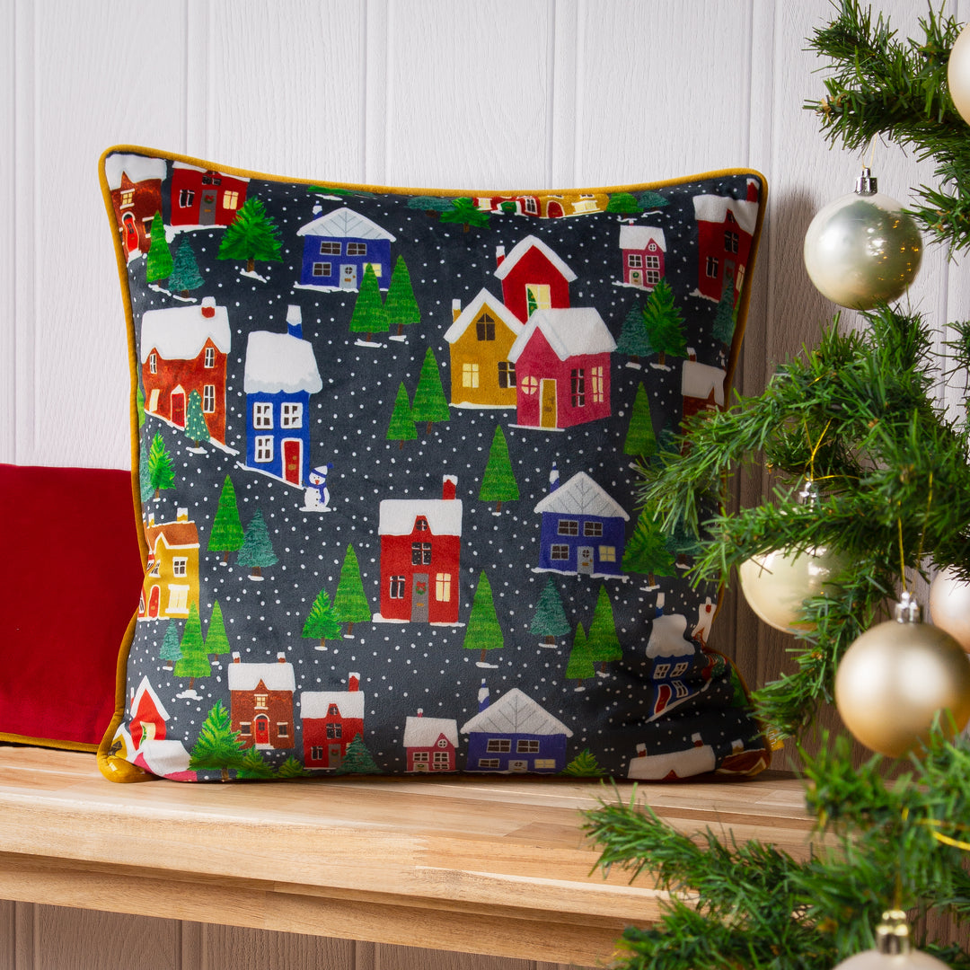 CHRISTMAS TOGETHER TWILIGHT TOWN 43X43 CUSHION CASE MULTI
