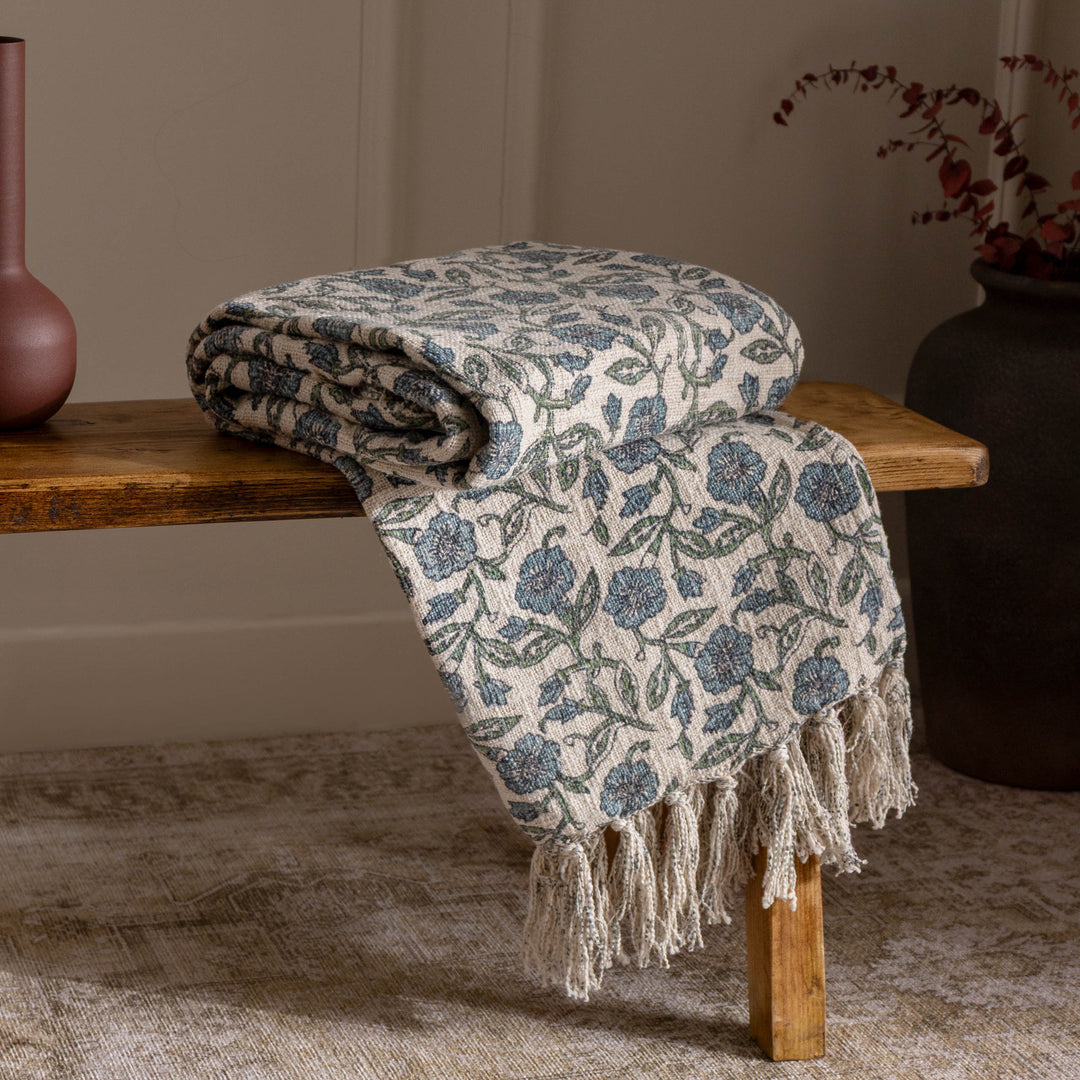 Delphine 130x170 Throw Delph Blue