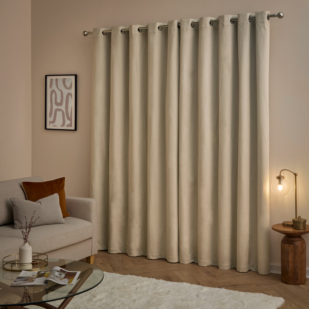 Deluxe Velvet Blackout 168x137 Eyelet Curtains Natural - image 3