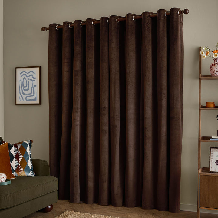 The Ultimate Velvet Blackout 168x229 Eyelet Curtains Chocolate - image 5