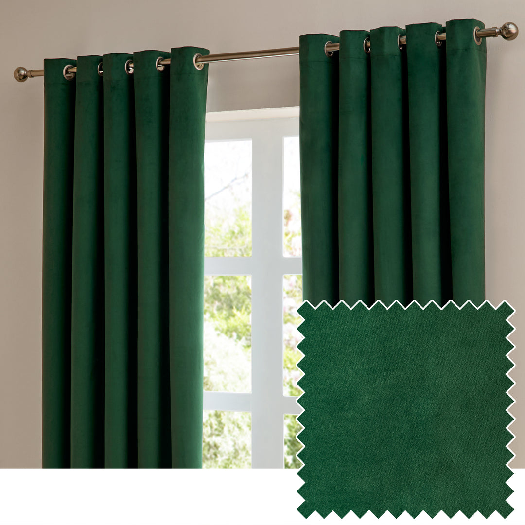 Deluxe Velvet Blackout 117x137 Eyelet Curtains Emerald