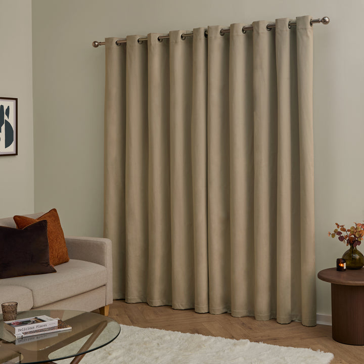 Deluxe Velvet Blackout 117x183 Eyelet Curtains Mocha - image 3
