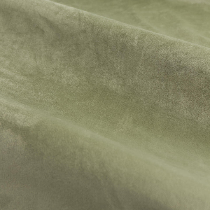 The Ultimate Velvet 117x137 Eyelet Curtains Green - image 5